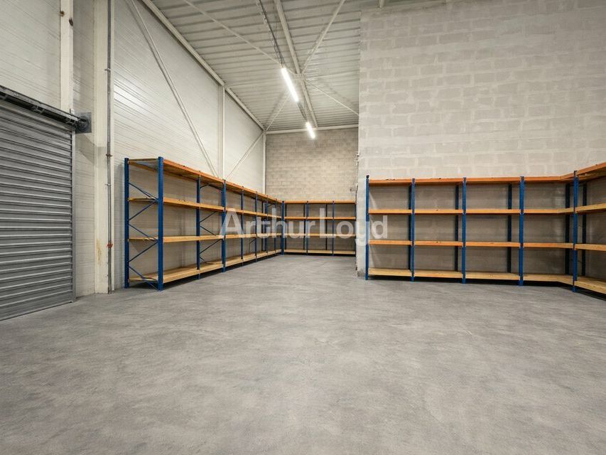 Cellule commerciale 1218 m2 Reims Saint Brice