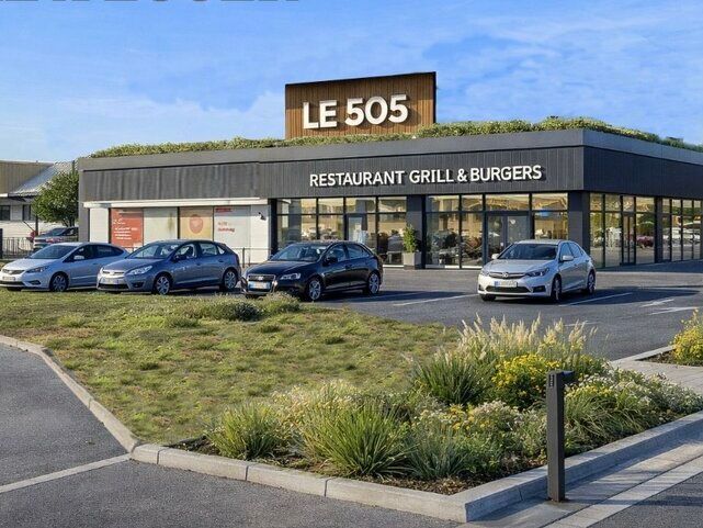 Location local commercial 677 m² divisibles à partir de 150 m²