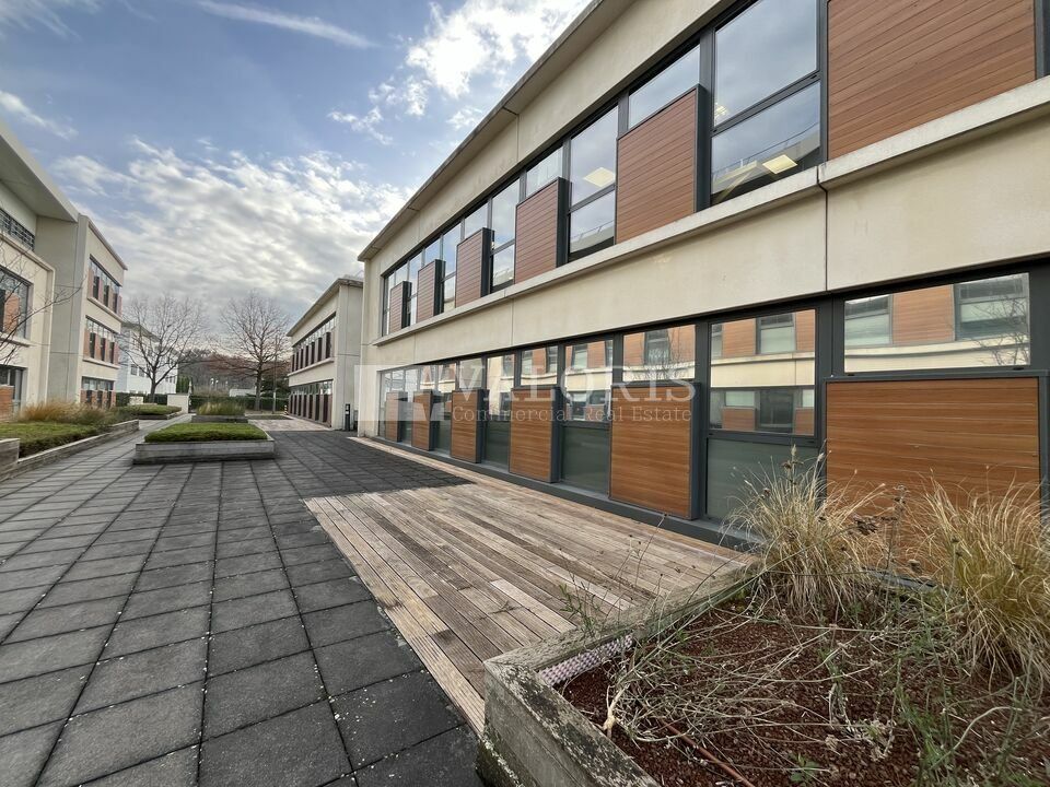Location bureaux 1523 m² divisibles à partir de 320 m²