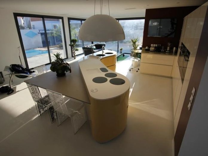 Vente local commercial 210 m² à CAHORS
