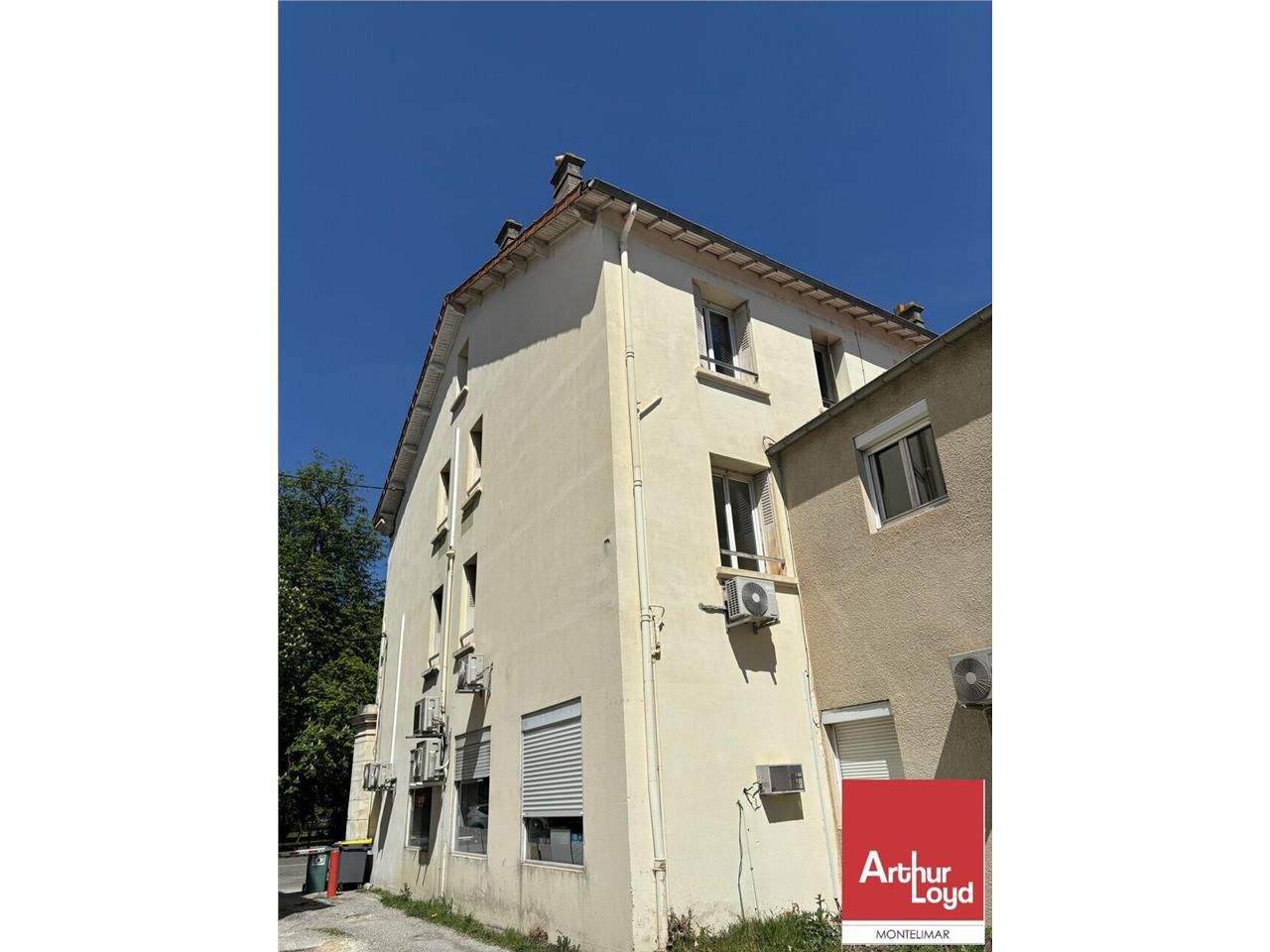 Vente bureaux 692 m² non divisibles