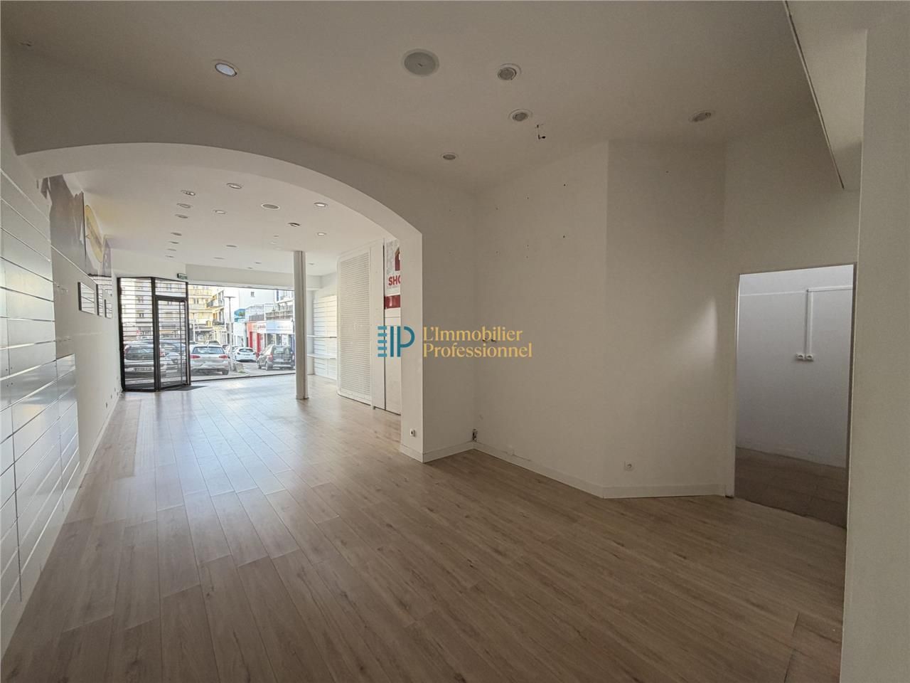 Location local commercial 65 m² à Lorient