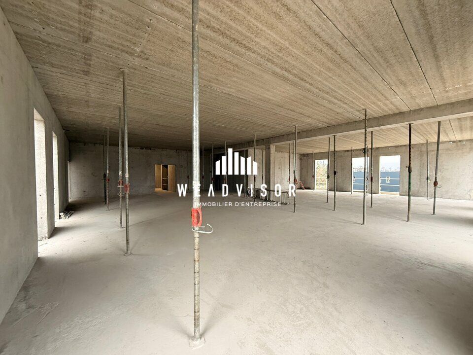Vente bureaux 218 m² non divisibles