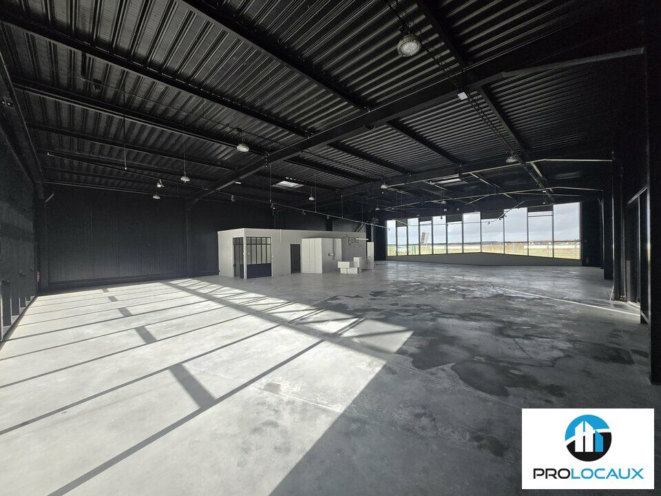 Location local commercial 525 m² non divisibles