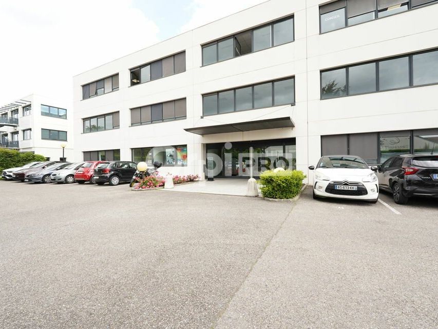 Location bureaux 163 m² non divisibles