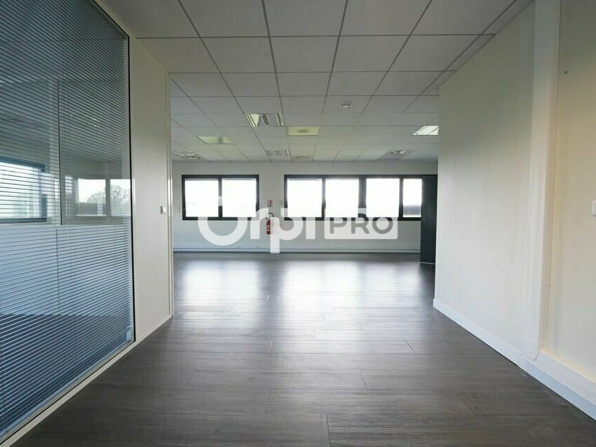 Location bureaux 547 m² divisibles à partir de 240.91 m²