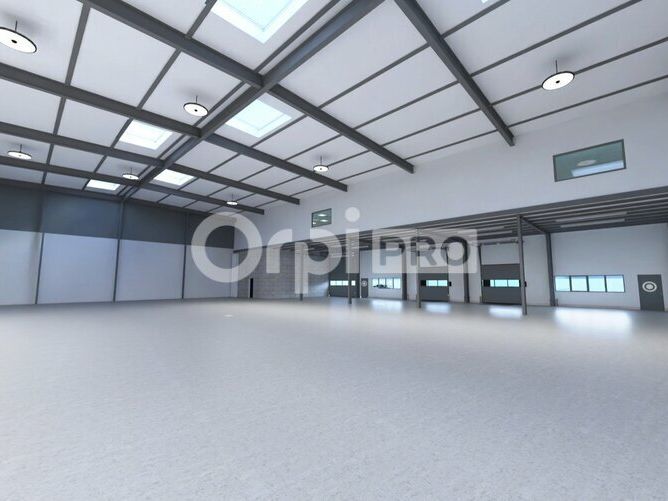 Location local d''activites 2256 m² divisibles à partir de 1128 m²