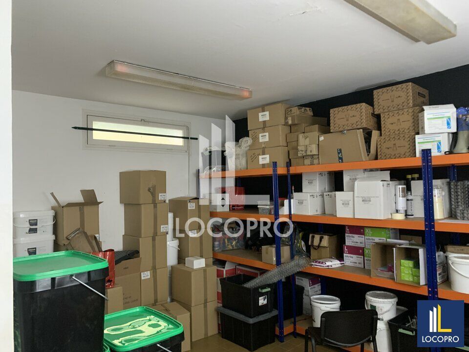 A LOUER - LOCAL D'ACTIVITE - 680 M2 - NICE