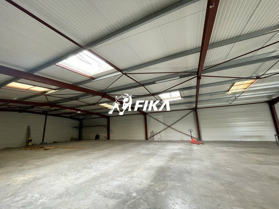 A vendre - Local d'activité +Bureaux 580 m²- Saint-Médard-en-Jalles
