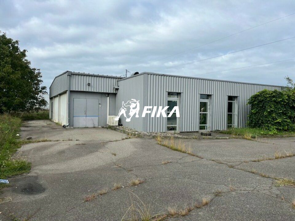 Vente local d''activites 400 m² non divisibles