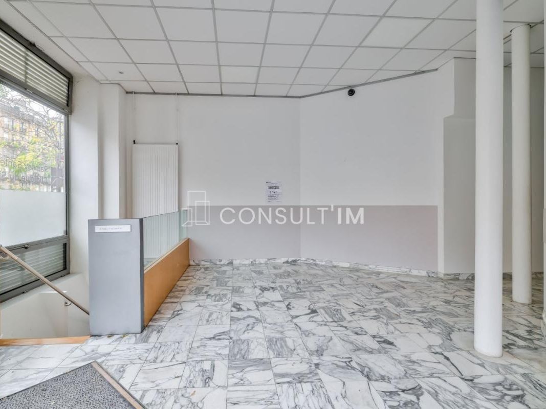 Vente bureaux 174 m² non divisibles