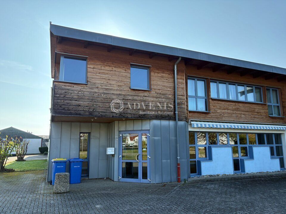 Location local d''activites 399 m² non divisibles