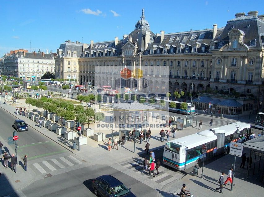 Vente bureaux 274 m² non divisibles