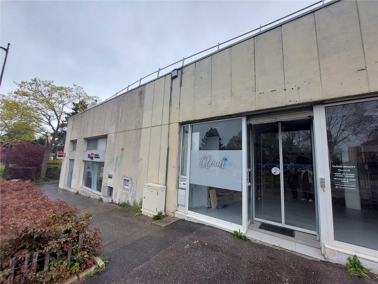 Vente local commercial 84 m² à Rueil-Malmaison