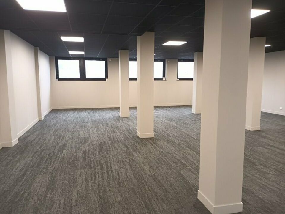 Location bureaux 129 m² non divisibles