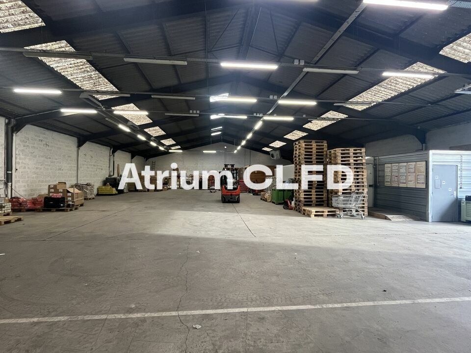 Location local d''activites 800 m² divisibles à partir de 400 m²