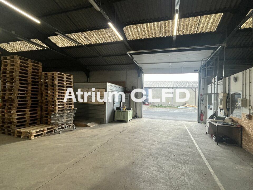 À LOUER - DEPOT DE 800 M² - AUBIERE ZONE D'ACTIVITE