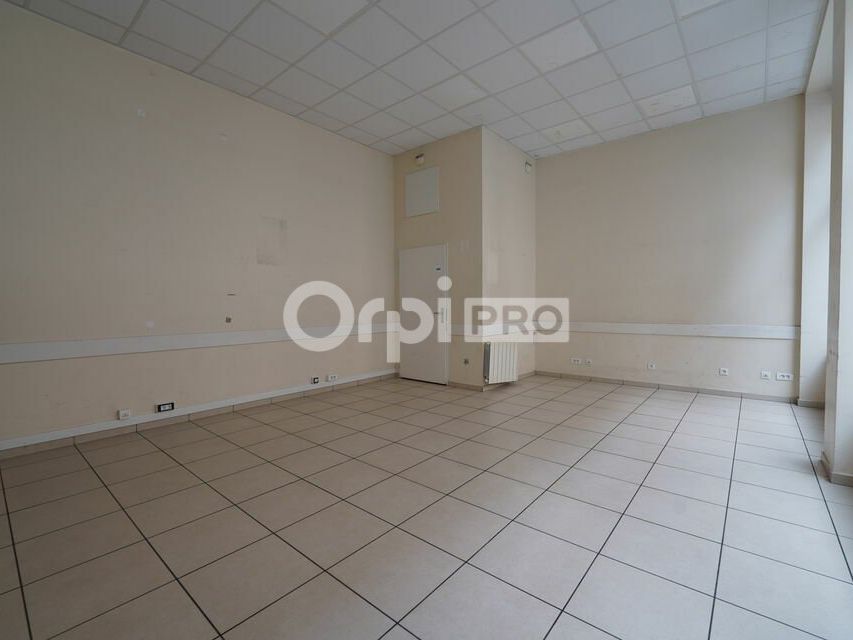 Location bureaux 96.28 m² non divisibles