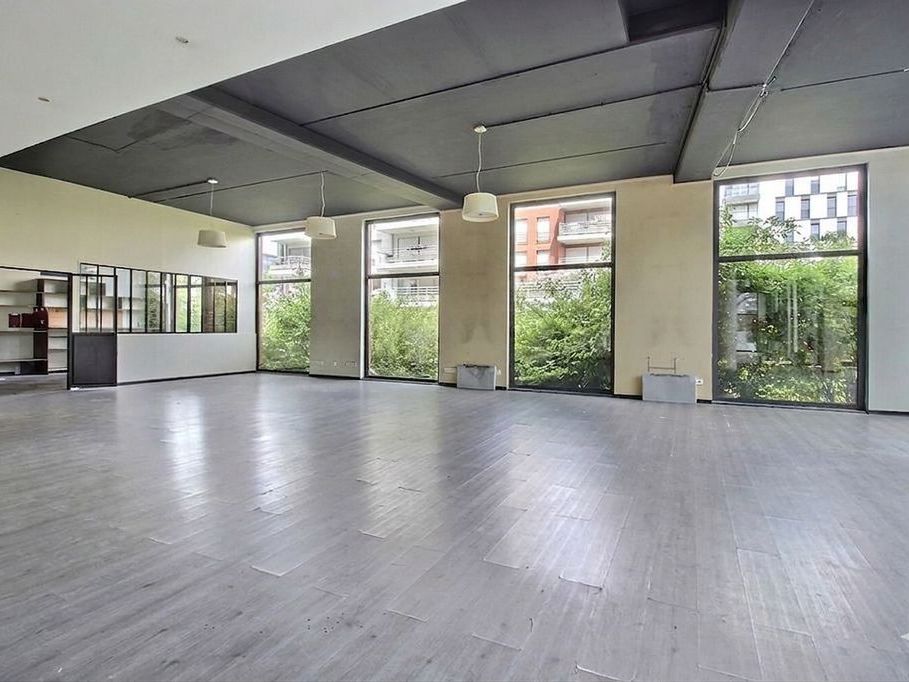 Vente bureaux 391 m² non divisibles