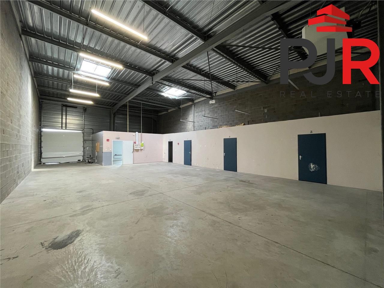 Location local d''activités 240 m² à Fléville-devant-Nancy