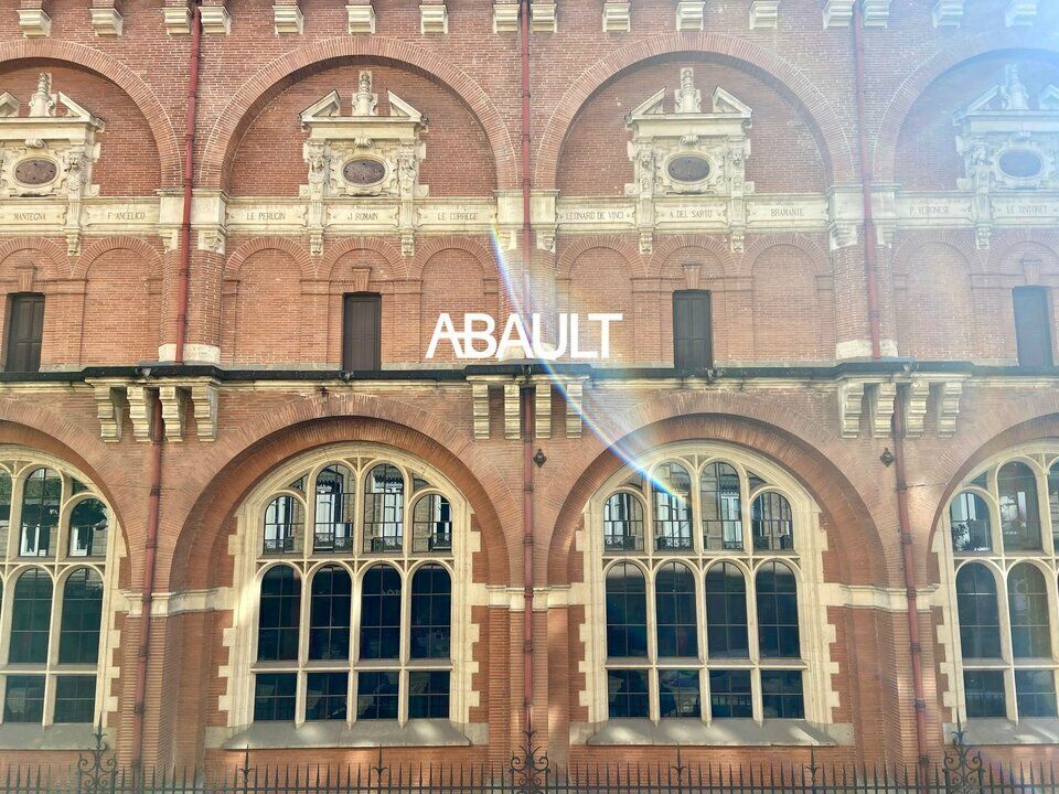 Location local commercial 245 m² non divisibles