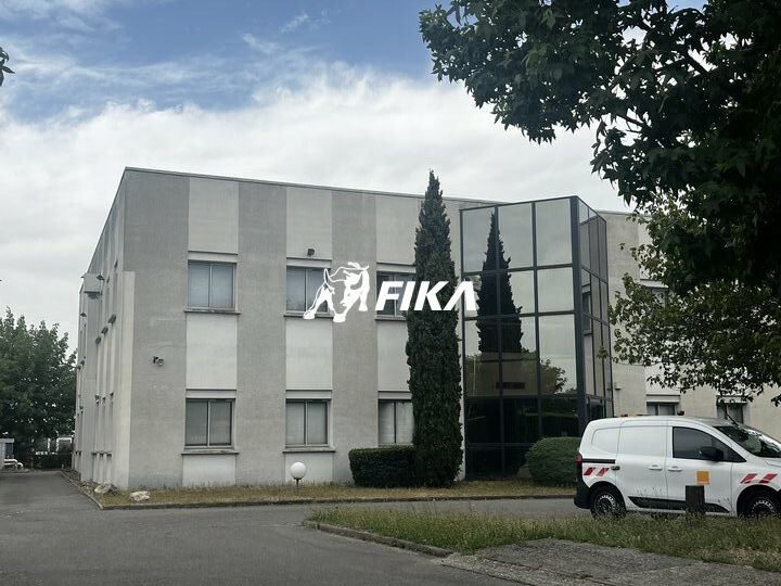Vente bureaux 1150 m² non divisibles