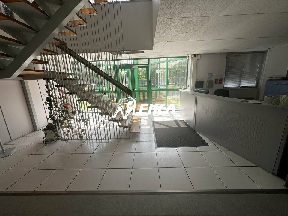 A VENDRE BUREAUX 1150m² - (31100) TOULOUSE