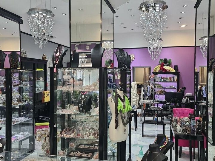 BUFFA LOCAL RÉNOVÉ 83 M²