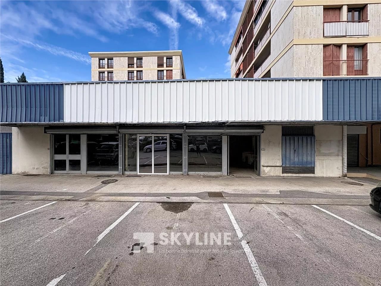 Vente local 129 m² à Aubagne