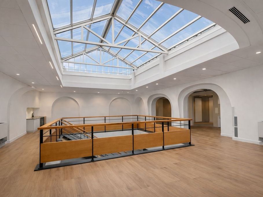 Location bureaux 652 m² non divisibles