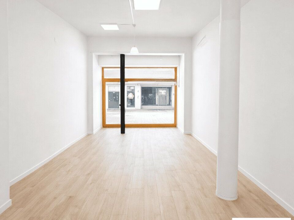 Location local commercial 33 m² non divisibles
