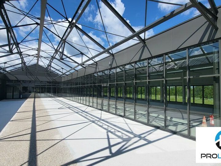 Location bureaux 450 m² non divisibles