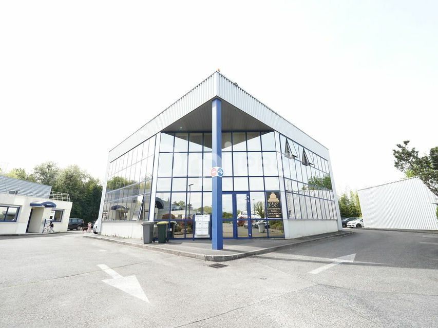 Location bureaux 126 m² non divisibles
