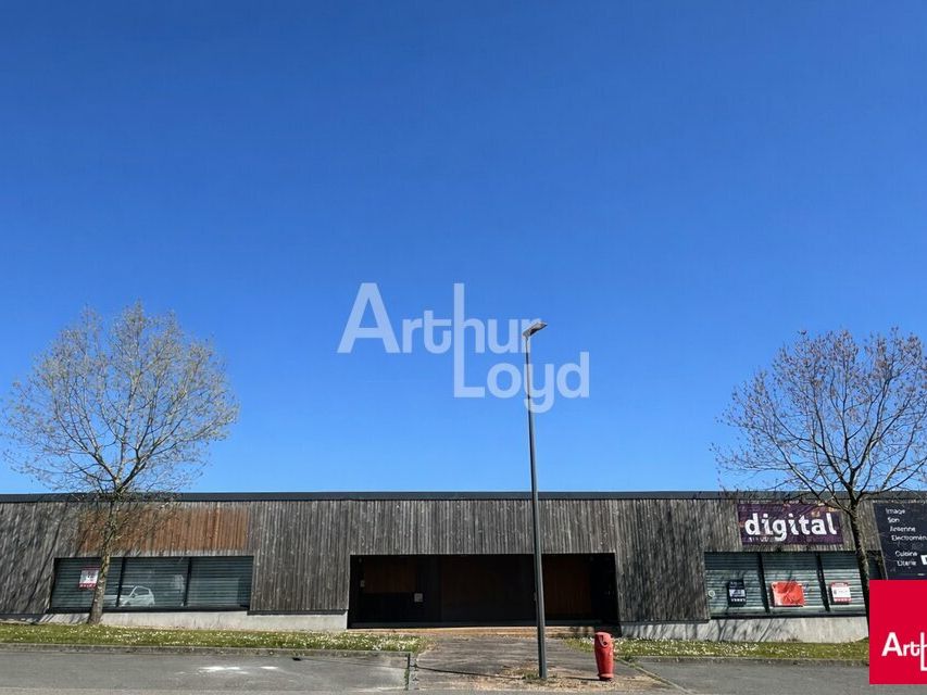 Vente local commercial 910 m² divisibles à partir de 310 m²