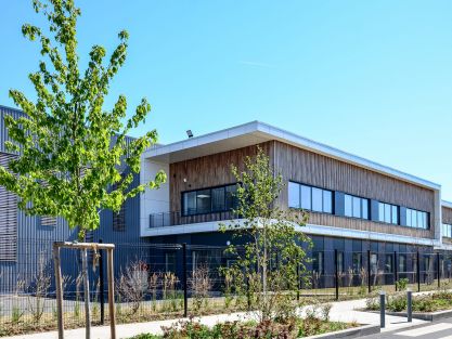 Vente entrepôts 2250 m² non divisibles