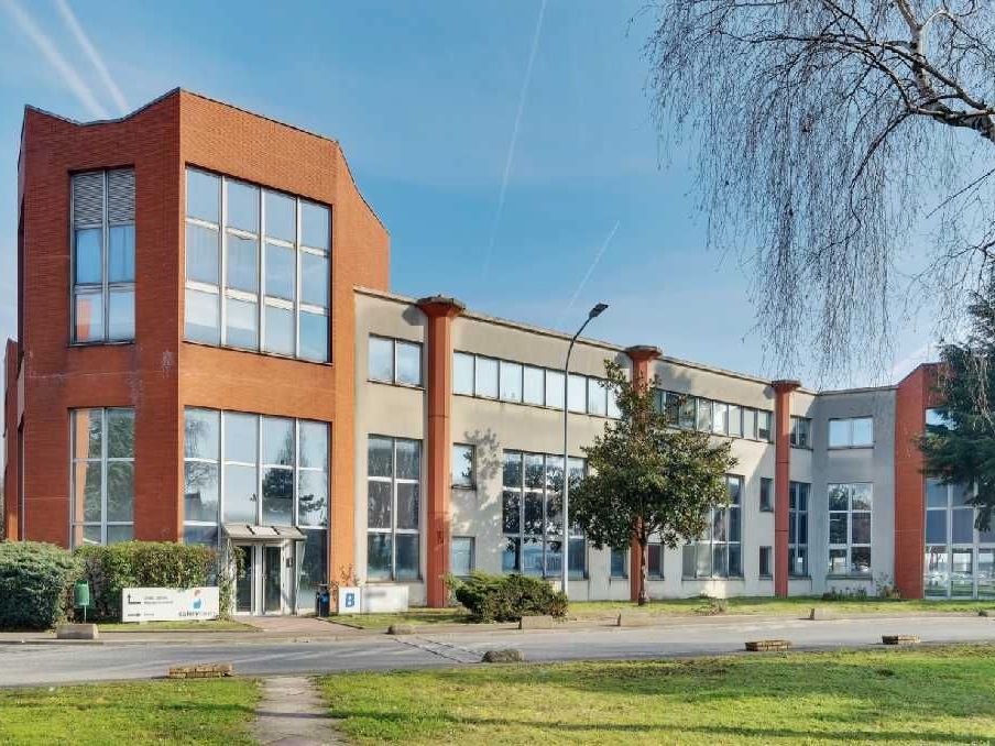 Location bureaux 500 m² non divisibles