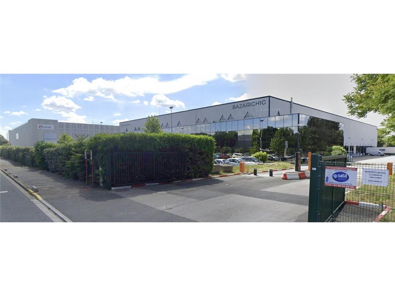Location entrepôts 17751 m² non divisibles