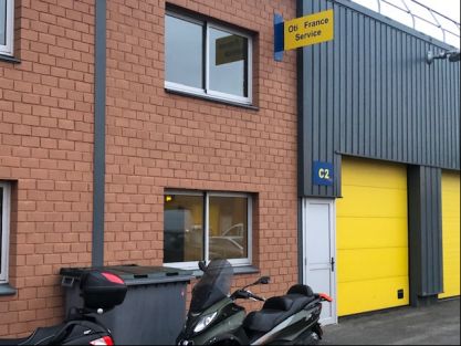 Location entrepôts 2495 m² non divisibles