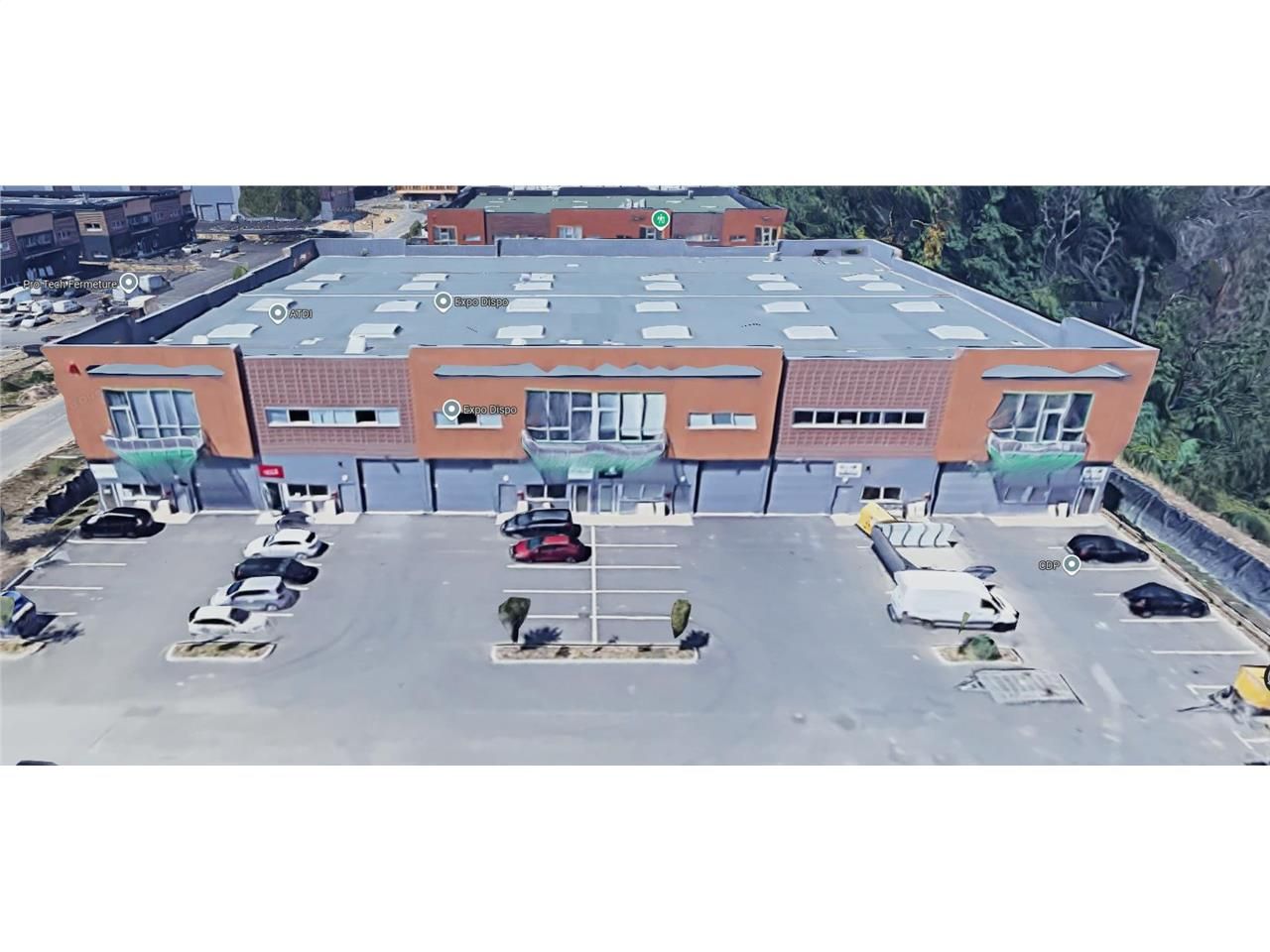 Location entrepôts 339 m² non divisibles