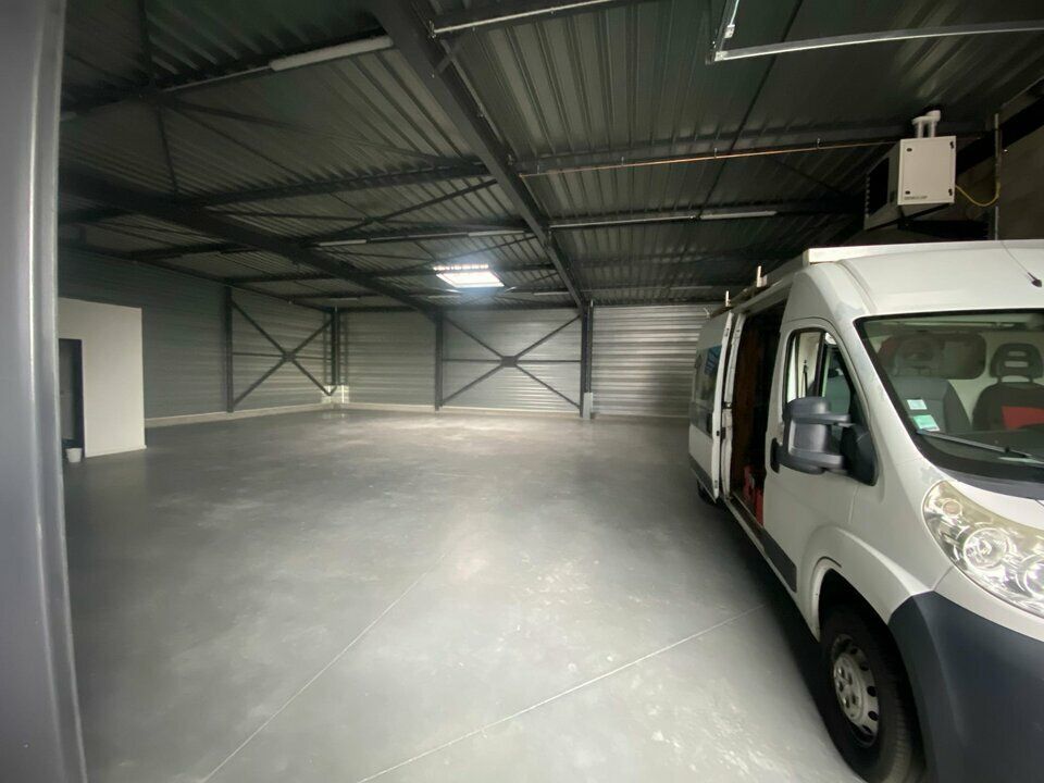 Surface d'activité de 250m² sur Cernay 
