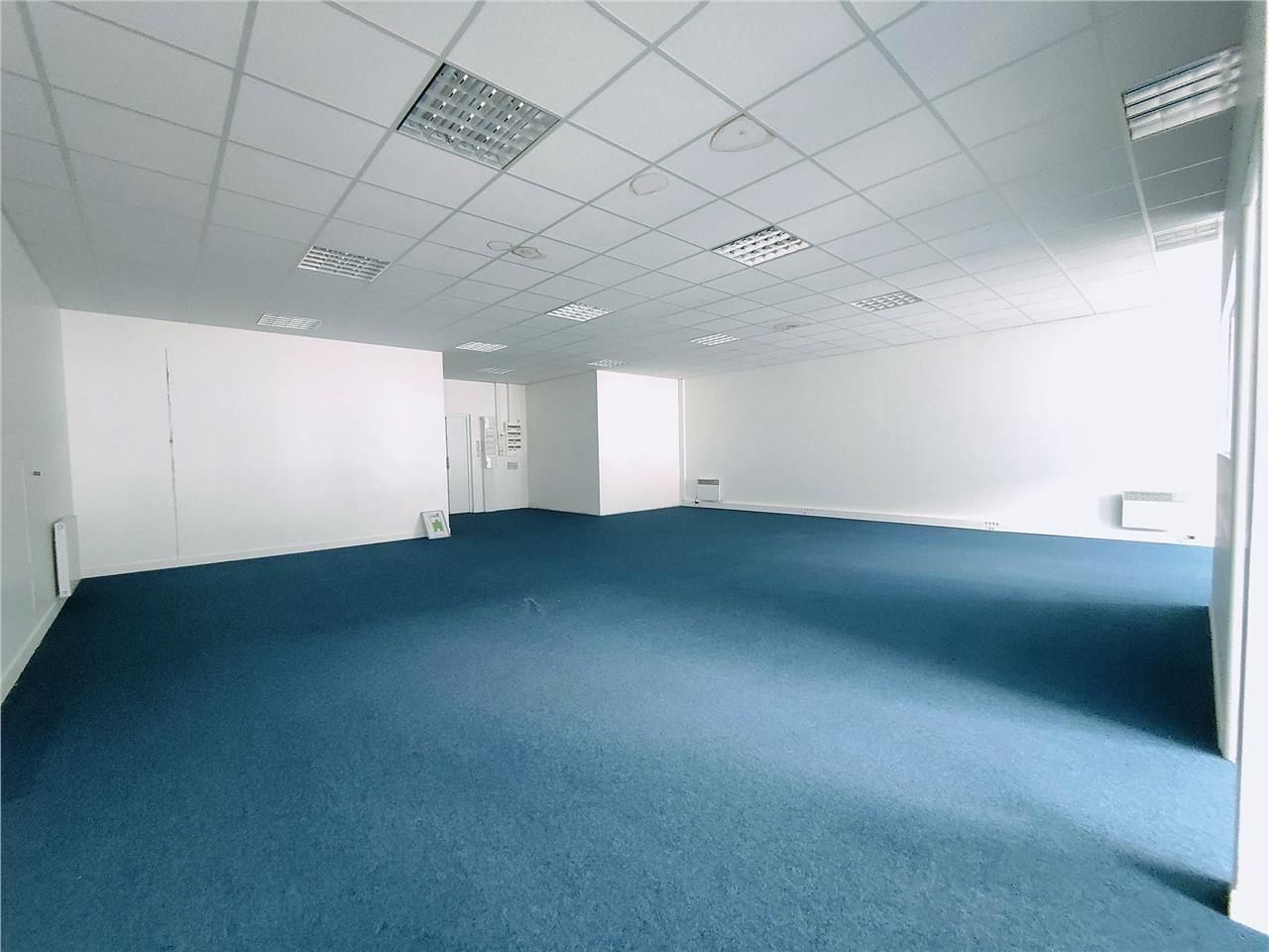 Vente bureaux 375 m² non divisibles