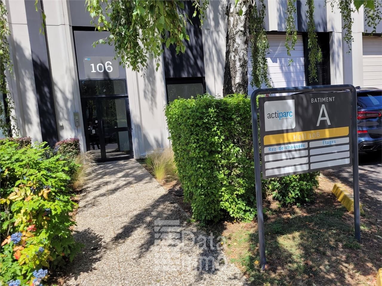 Location bureaux 786 m² non divisibles