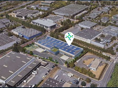 Location entrepôts 5761 m² non divisibles