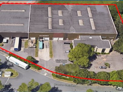 Location entrepôts 4542 m² non divisibles