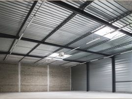 Location entrepôts 847 m² non divisibles
