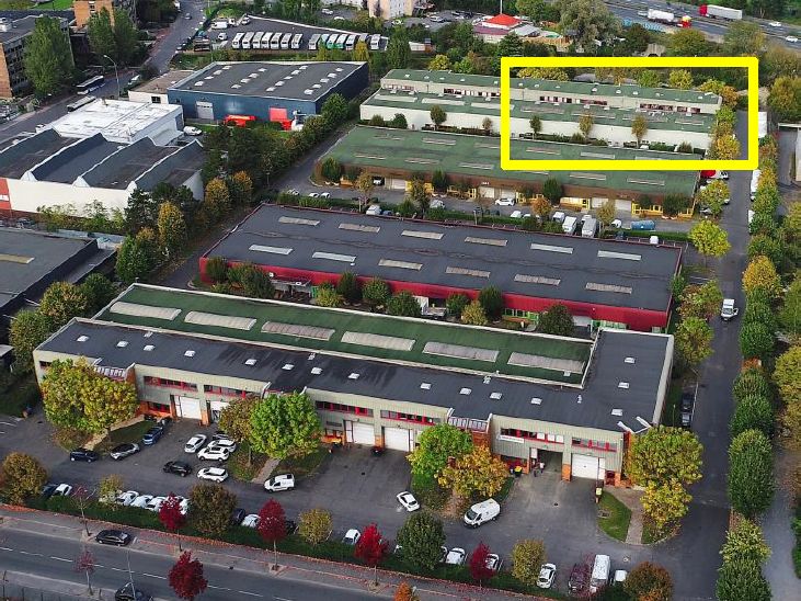 Location entrepôts 1044 m² non divisibles