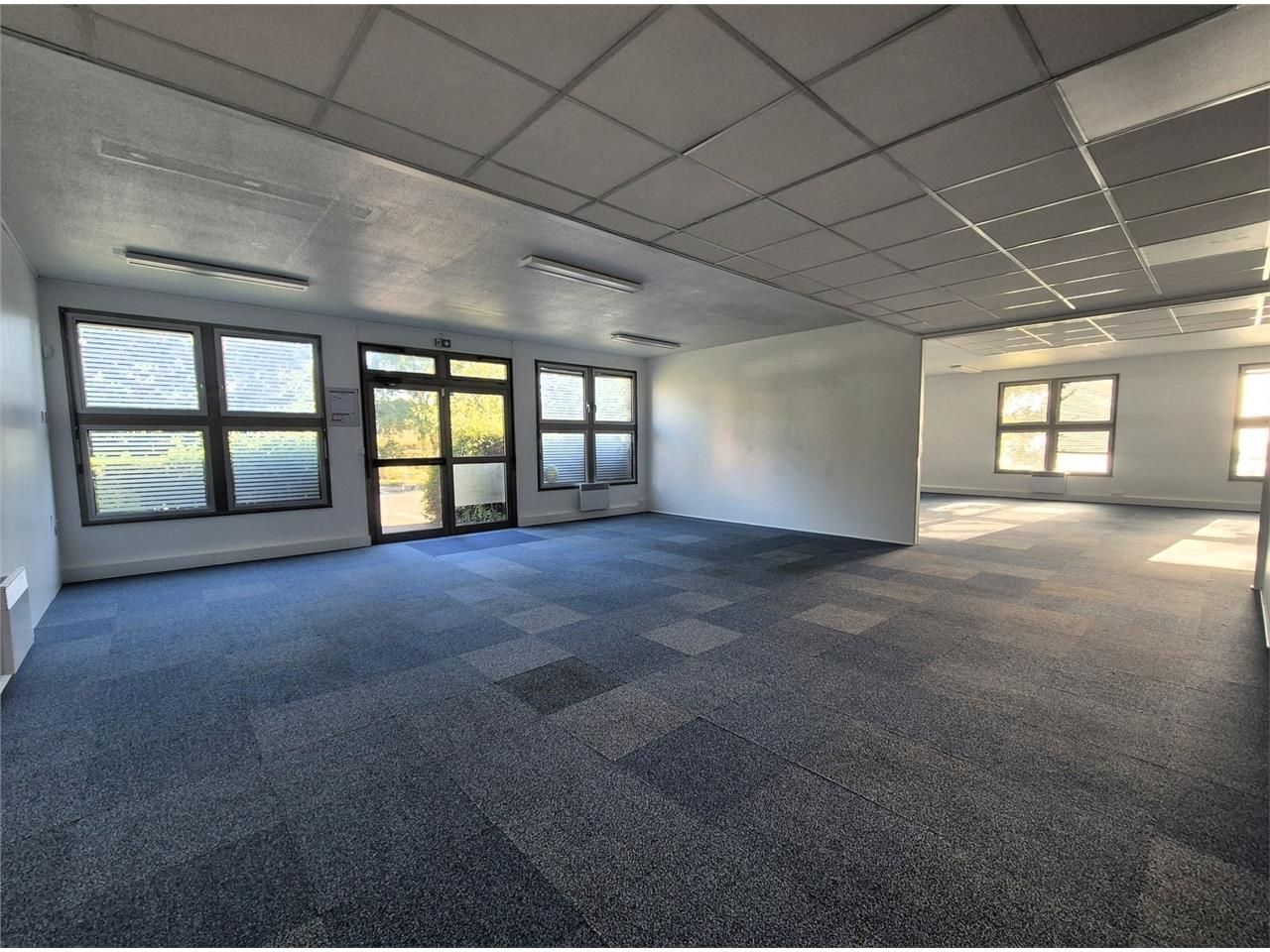 Location bureaux 147 m² non divisibles