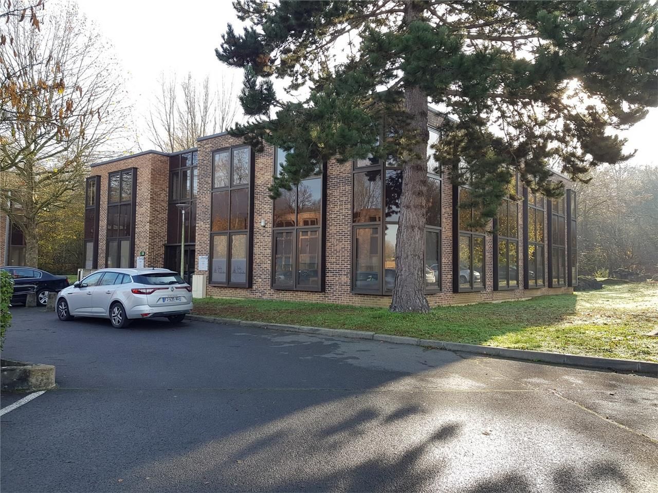 Location bureaux 423 m² non divisibles