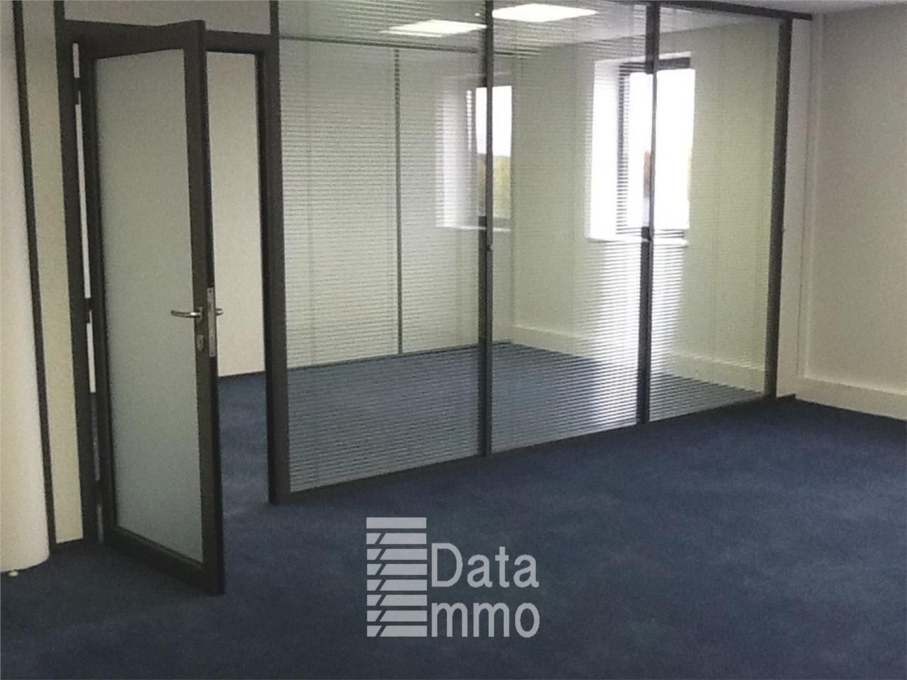Location bureaux 96 m² non divisibles