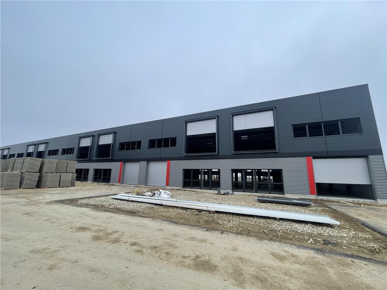 Location entrepôts 1363 m² non divisibles